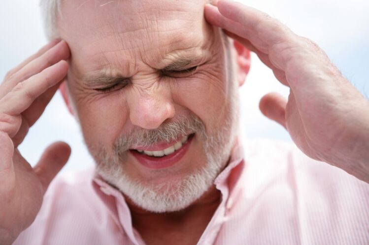 Infecția cu helminți poate provoca apariția durerilor de cap
